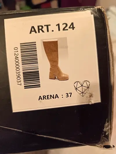 Botas altas de cuero sintético color arena - miniatura 3