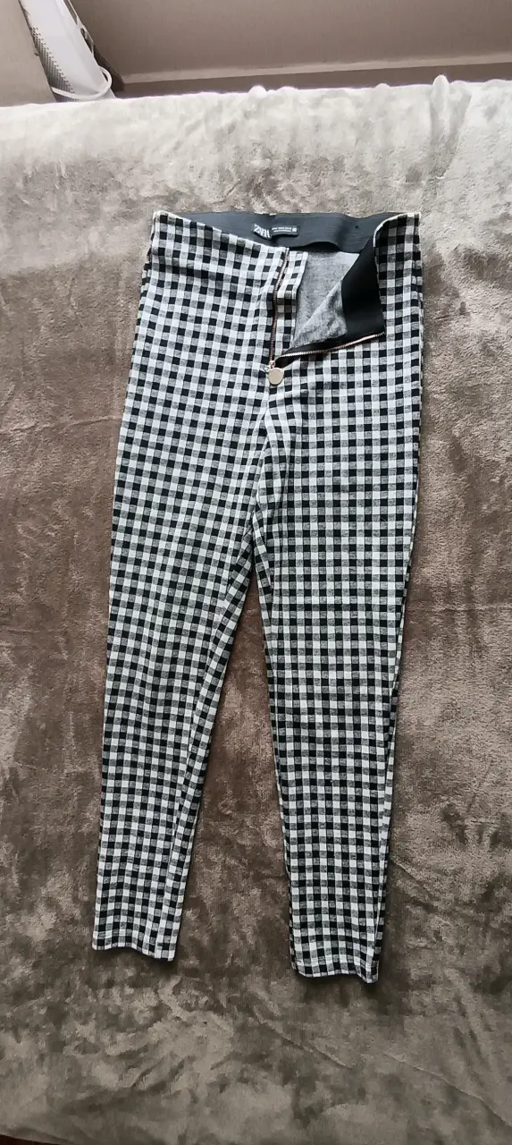 Pantalones a cuadros blanco y negro para mujer - 2
