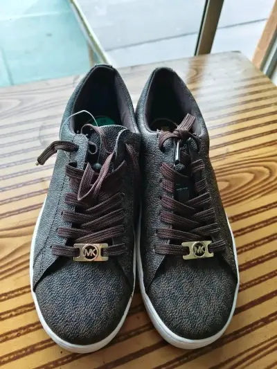 Zapatillas talla 35 casuales Michael Kors marrones - miniatura 1