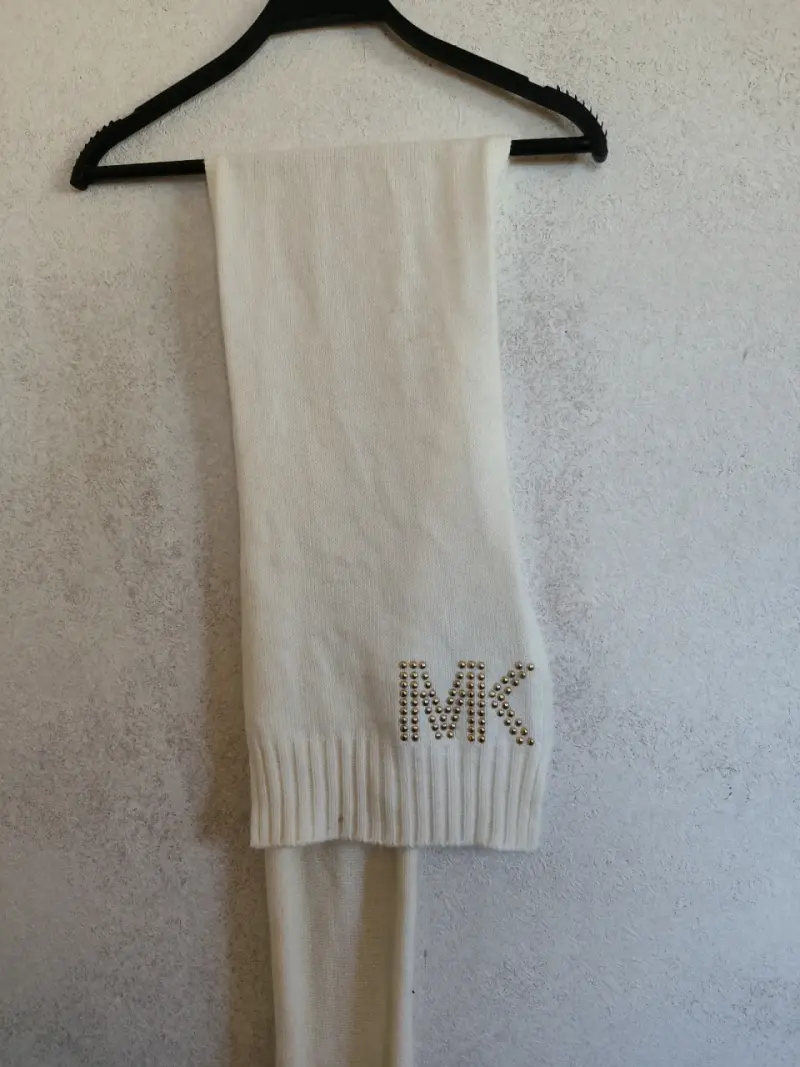 Bufanda de lana blanca Michael Kors con logo