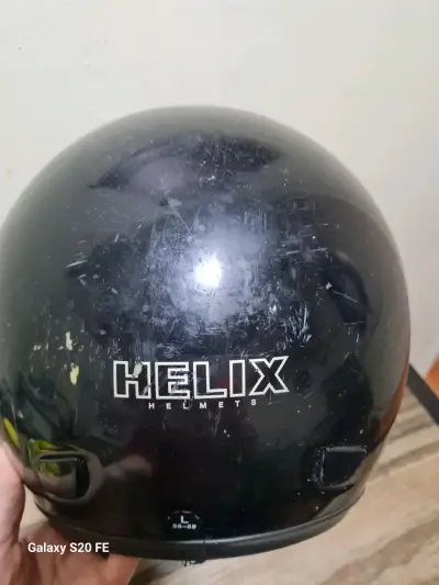 Casco de Moto Negro Helix con Visera - miniatura 2
