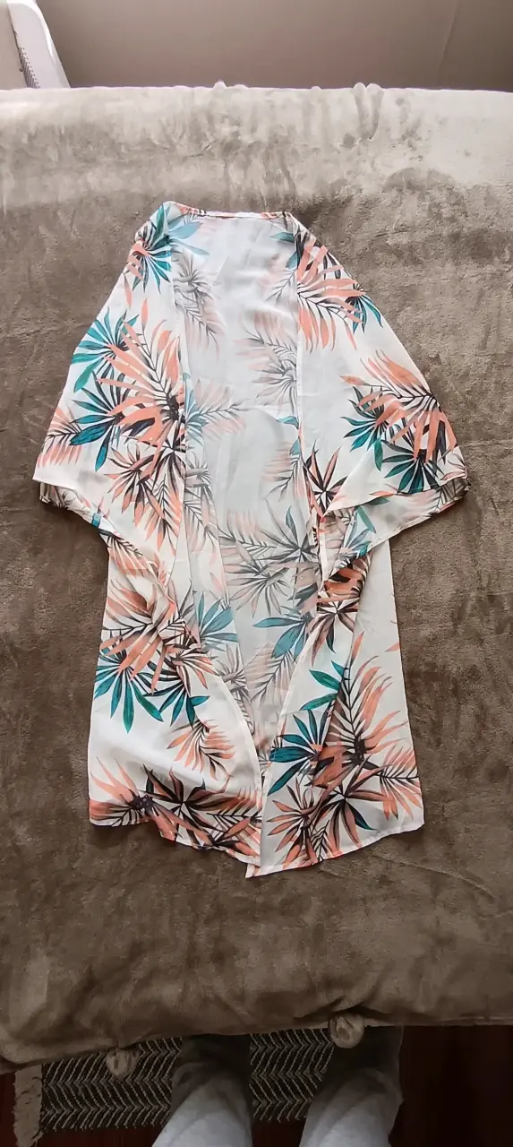 Kimono estampado floral para mujer