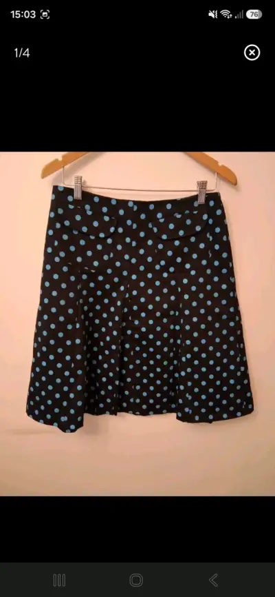 Falda negra con lunares celestes - miniatura 1