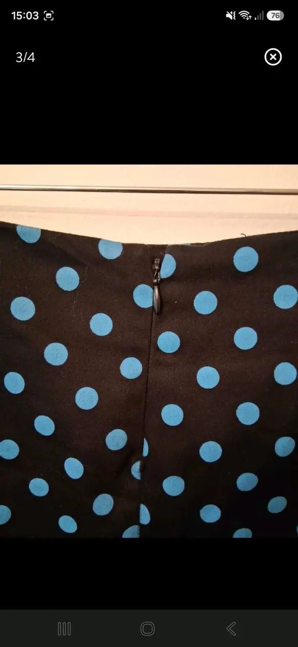 Falda negra con lunares celestes - 3