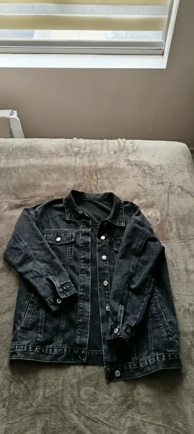Chaqueta de mezclilla negra - miniatura 2