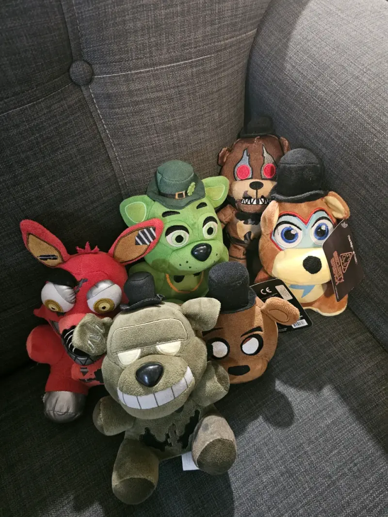 Peluches de Five Nights at freddy's - 1