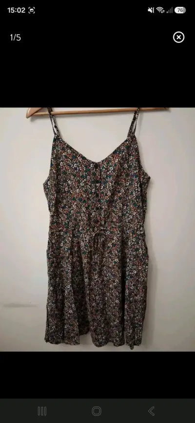 Polera larga, floral con tirantes ajustables - miniatura 1