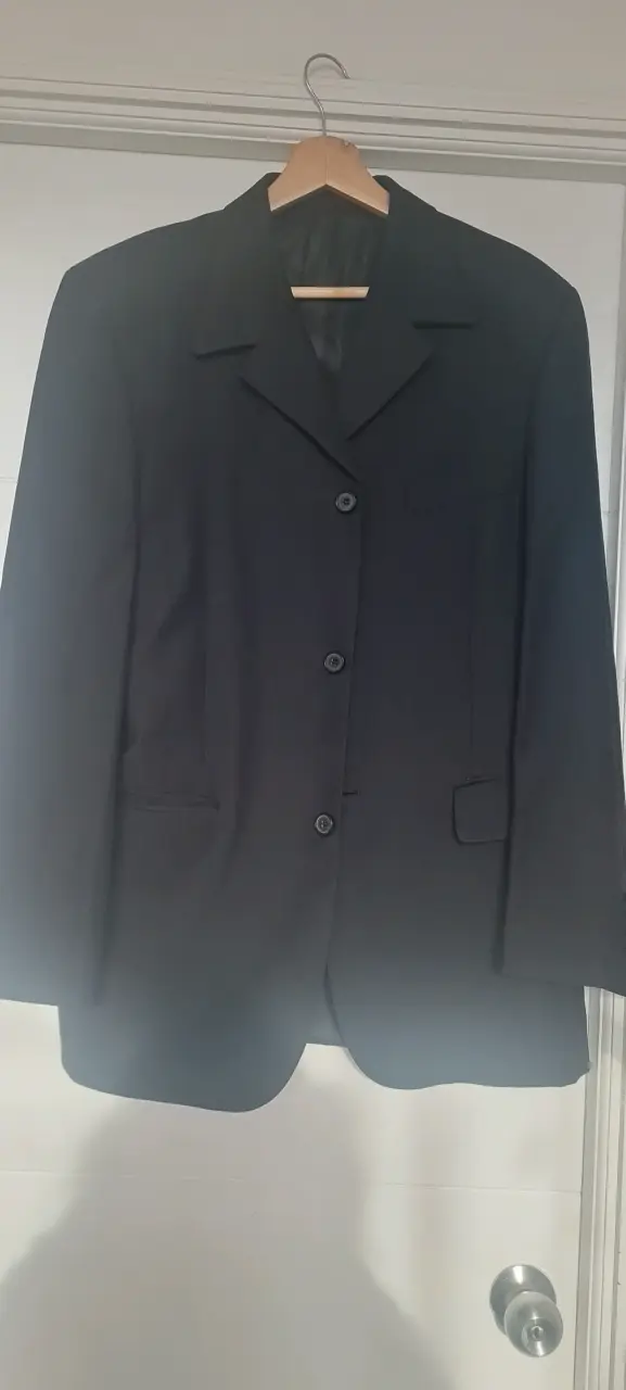 Traje formal negro Alaniz talla 48 - 1