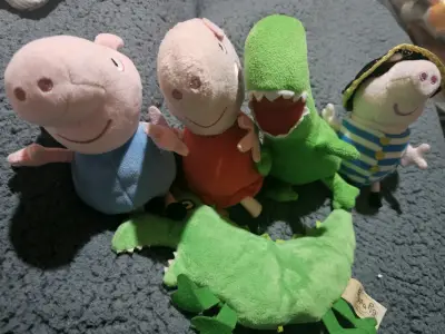 peluches Peppa Pig y amigos - miniatura 1