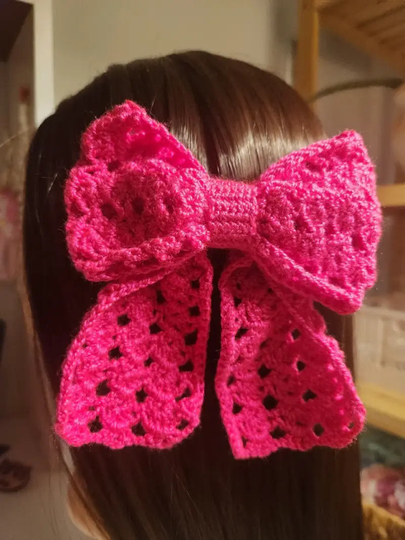 Lazo de crochet rosa para el cabello - 3