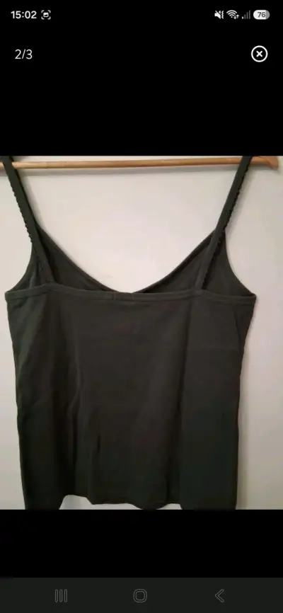 Polera sin mangas verde militar, para mujer - miniatura 2