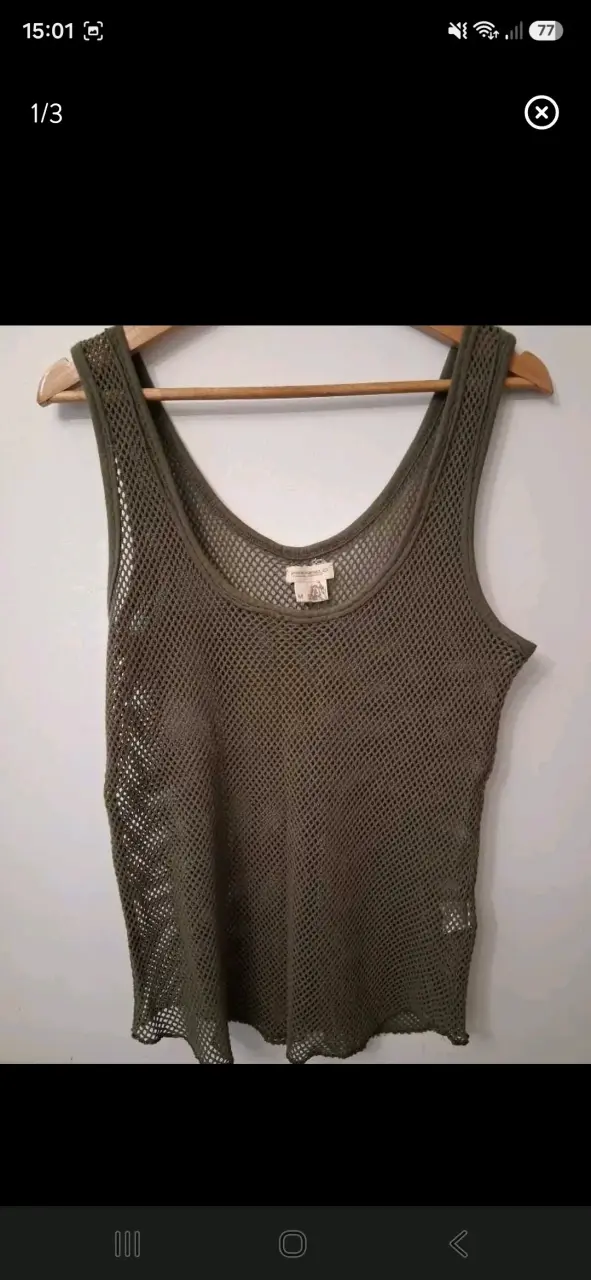 Polera sin mangas de malla verde