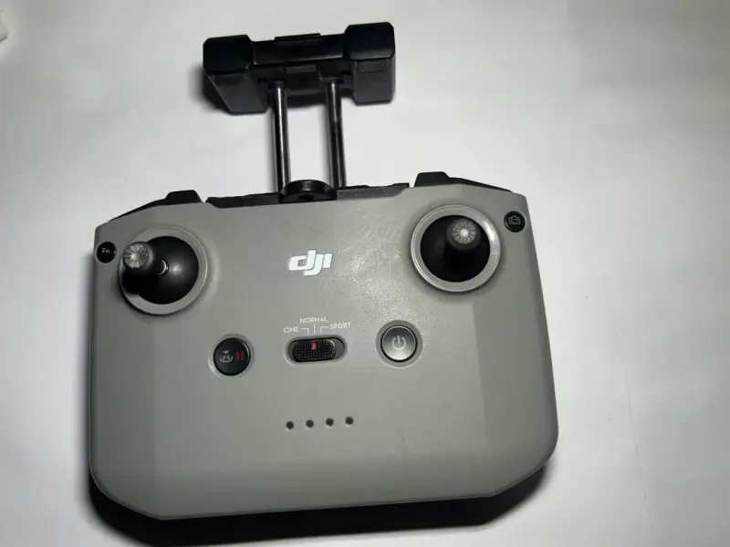 Drone DJI Mini 2 con accesorios completos - 6
