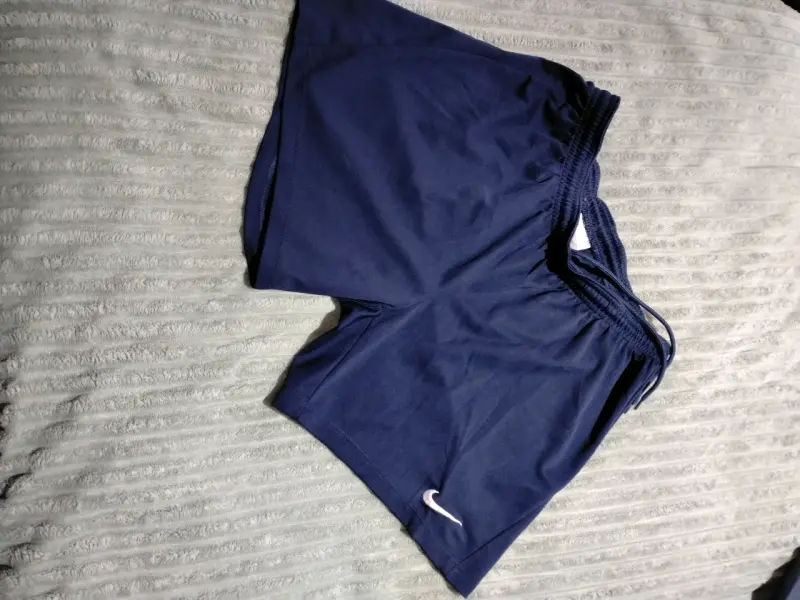Shorts deportivos Nike azul marino