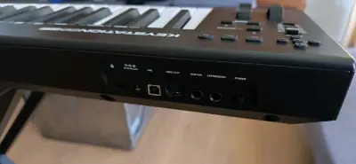 Teclado MIDI M-Audio Keystation 88 MK3 - miniatura 4