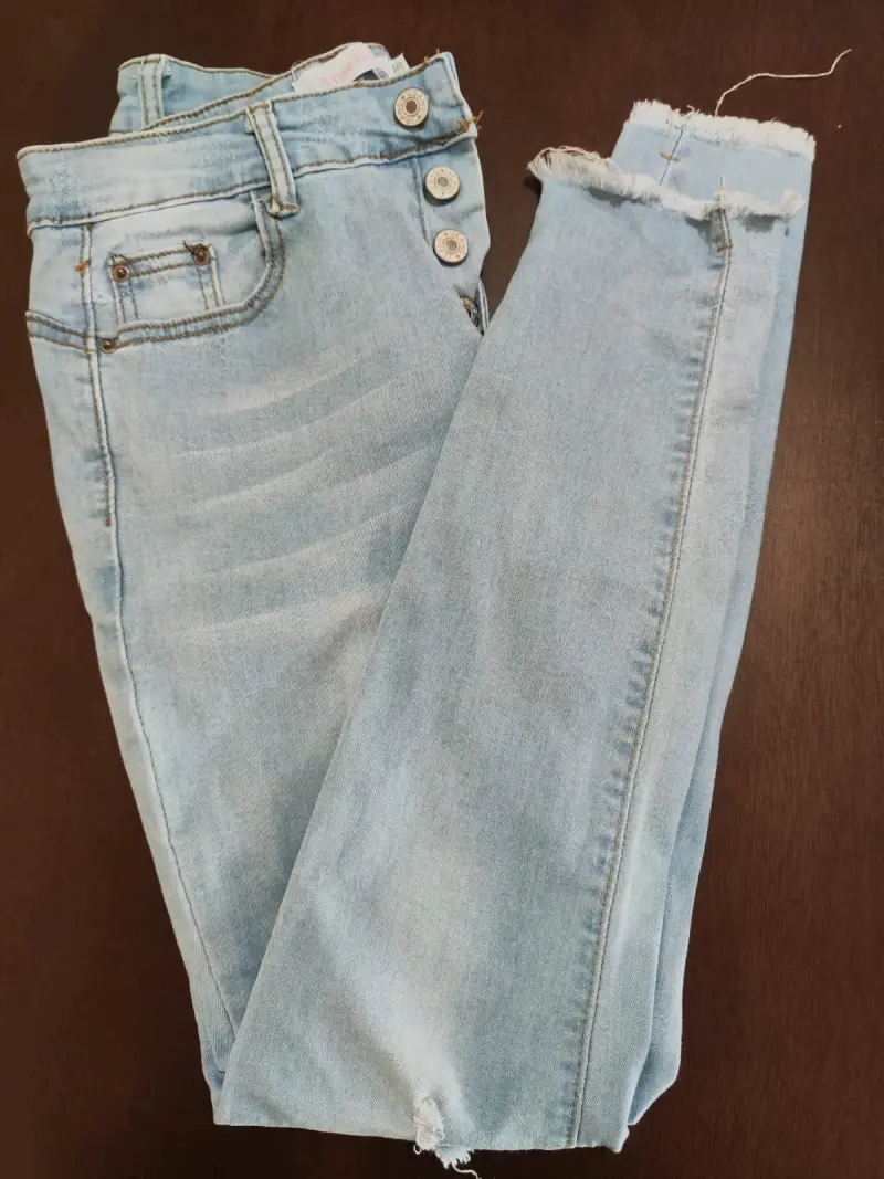 Jeans celestes