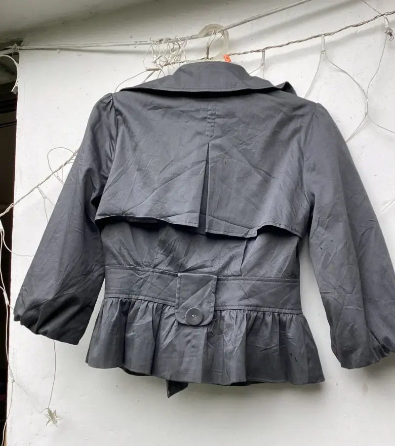 Chaqueta gris corta de mujer Elle - 2