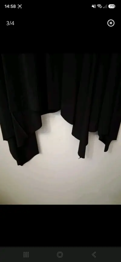 Falda negra asimétrica para mujer - miniatura 3