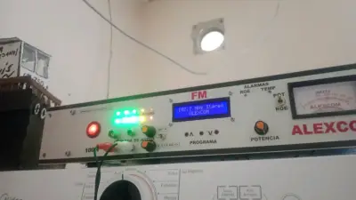 Transmisor FM Alexcom con Antena - miniatura 1