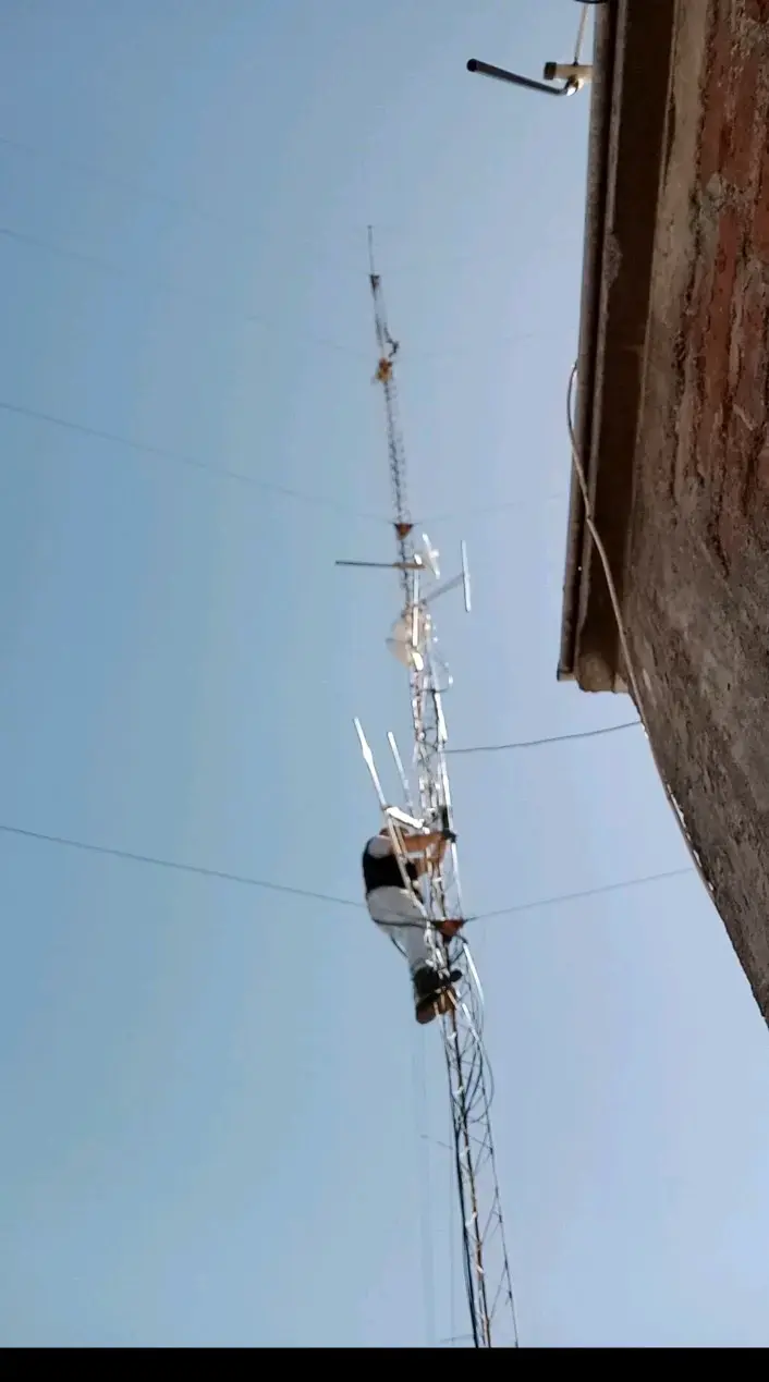 Transmisor FM Alexcom con Antena - 3