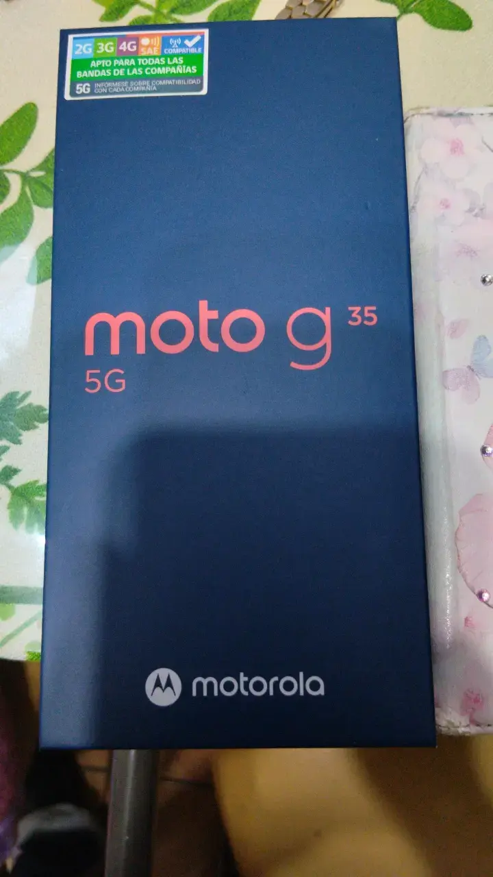 Smartphone Motorola Moto G 5G con funda - 4