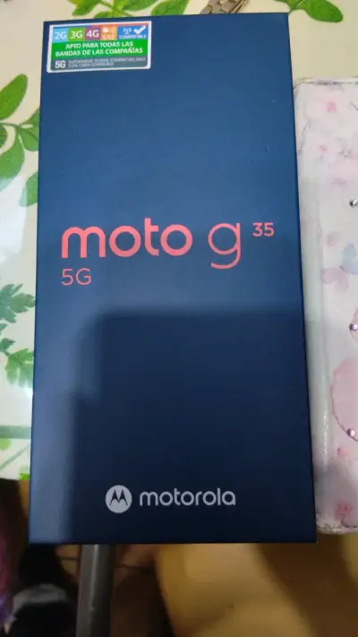 Smartphone Motorola Moto G 5G con funda - miniatura 4