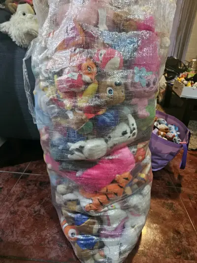 Fardo de peluches - miniatura 1