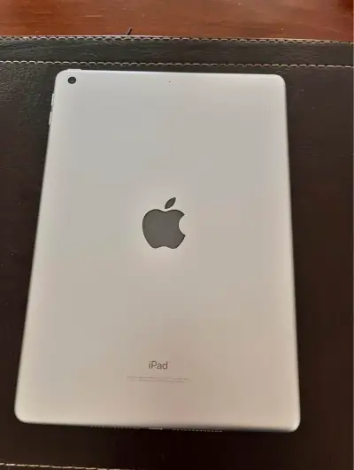 iPad de sexta generación 128GB en buen estado - miniatura 4