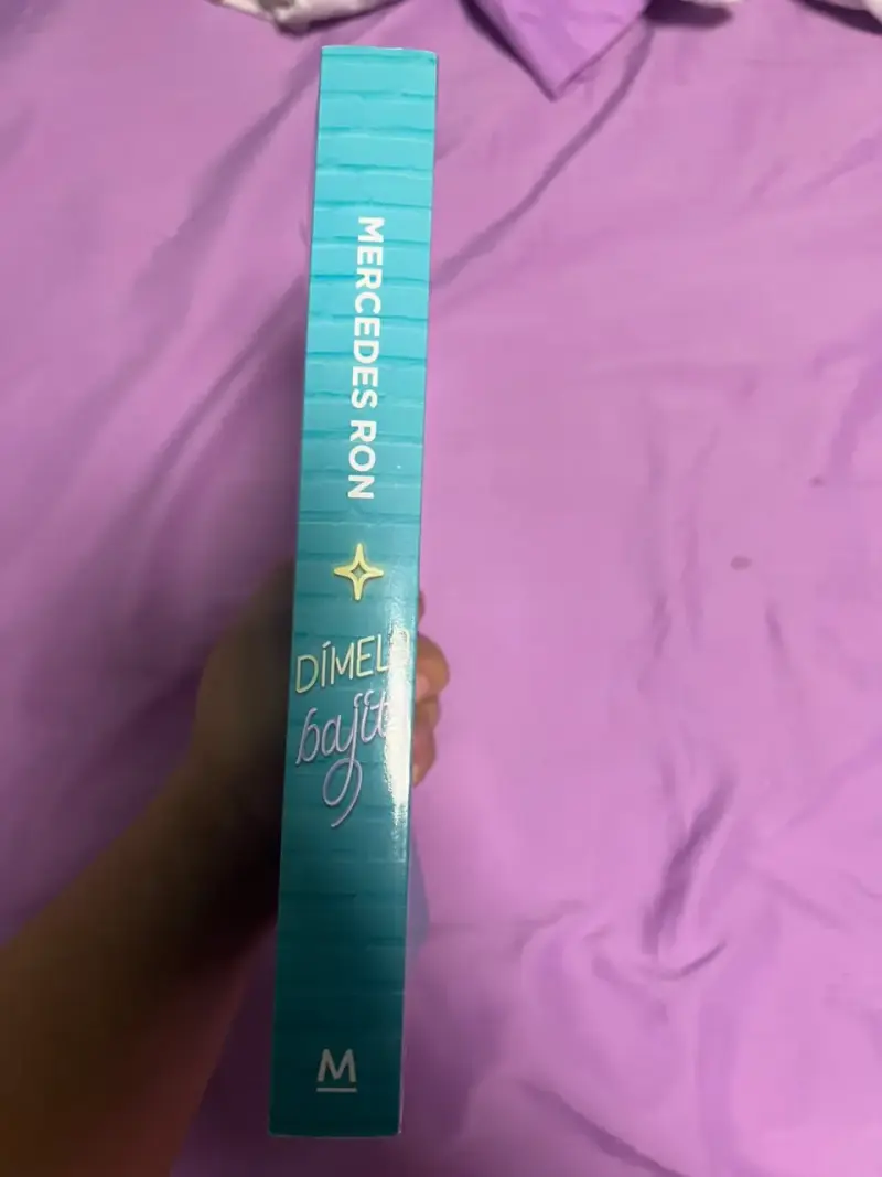 Dímelo Bajito - Mercedes Ron - 3