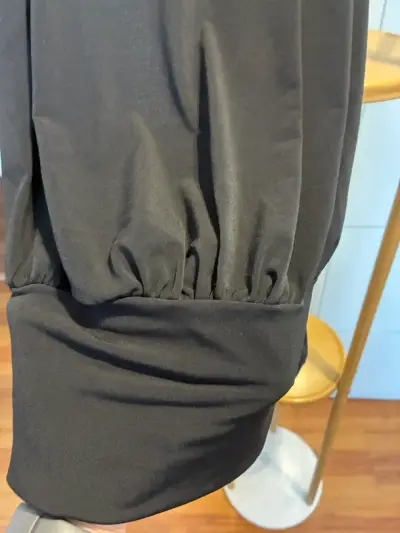 Top de lycra negra sin espalda - miniatura 2