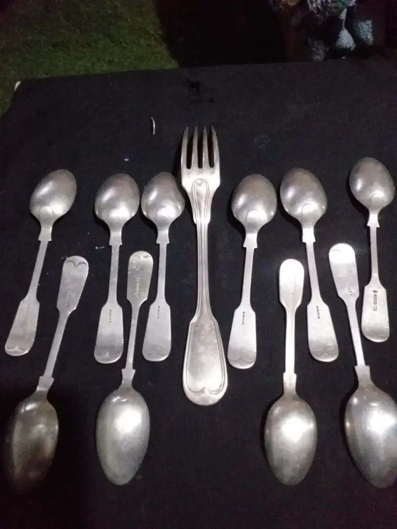 Juego de cubiertos antiguos de plata - 2