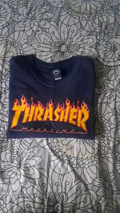 Polera Thrasher Magazine negra para hombre - miniatura 3