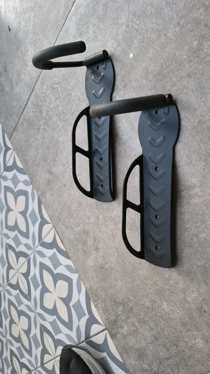 Soportes de pared para bicicletas negros - 2
