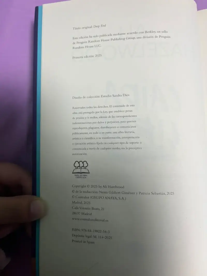 Caída Libre - Ali Hazelwood - 4