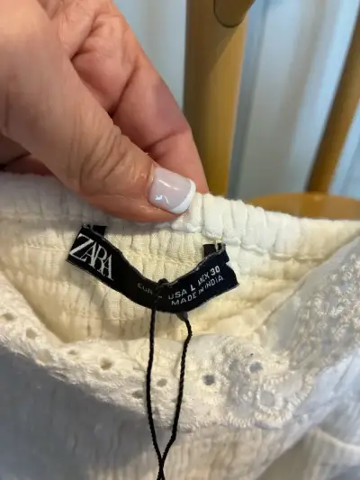 Vestido largo blanco Zara con tirantes - miniatura 5