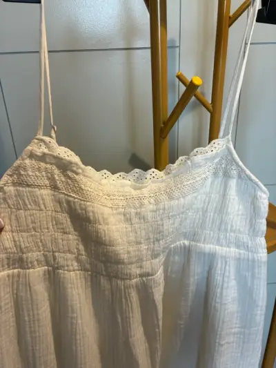 Vestido largo blanco Zara con tirantes - miniatura 6