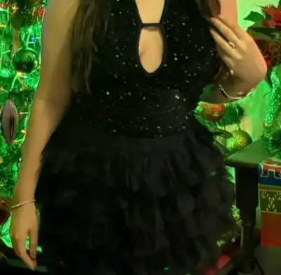 Vestido de fiesta negro con lentejuelas - miniatura 4