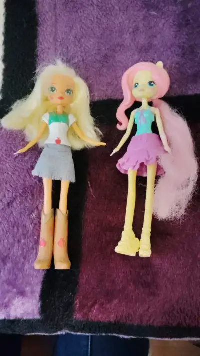Muñecas ecuestria - miniatura 1