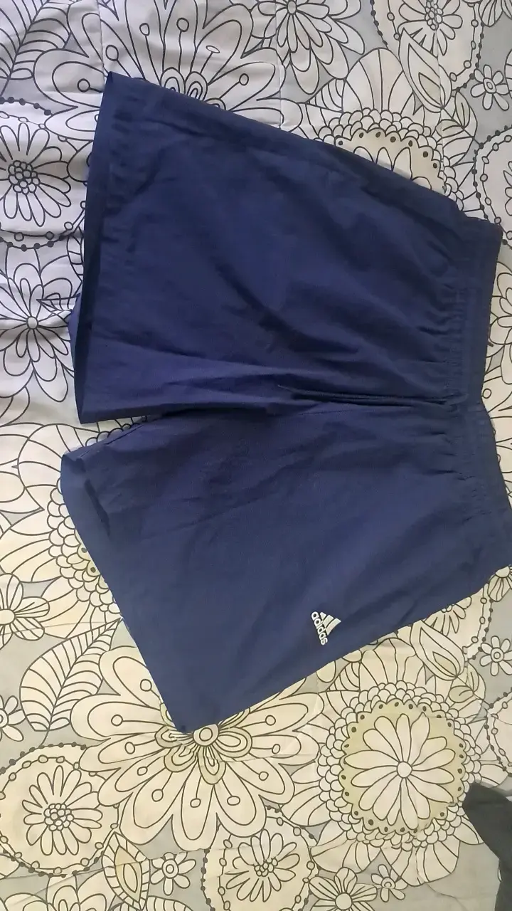Shorts deportivos azul Adidas talla XL - 1