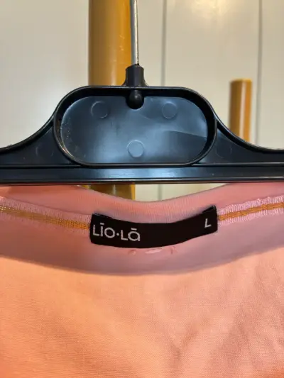Polera  algodon con diseño floral Lio-La talla L - miniatura 2