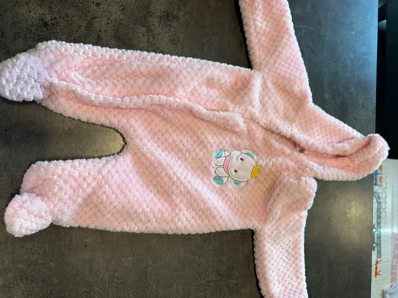 Conjunto de enteritos para bebé en tonos rosados - 3