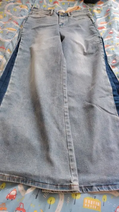Pantalones de mezclilla y tela para mujer - miniatura 1