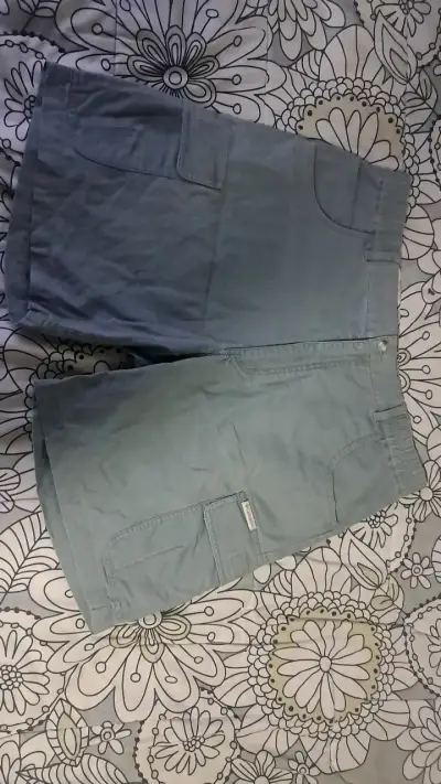 Shorts cargo verdes Columbia para mujer - miniatura 1