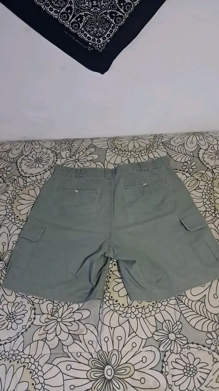 Shorts cargo verdes Columbia para mujer - 2