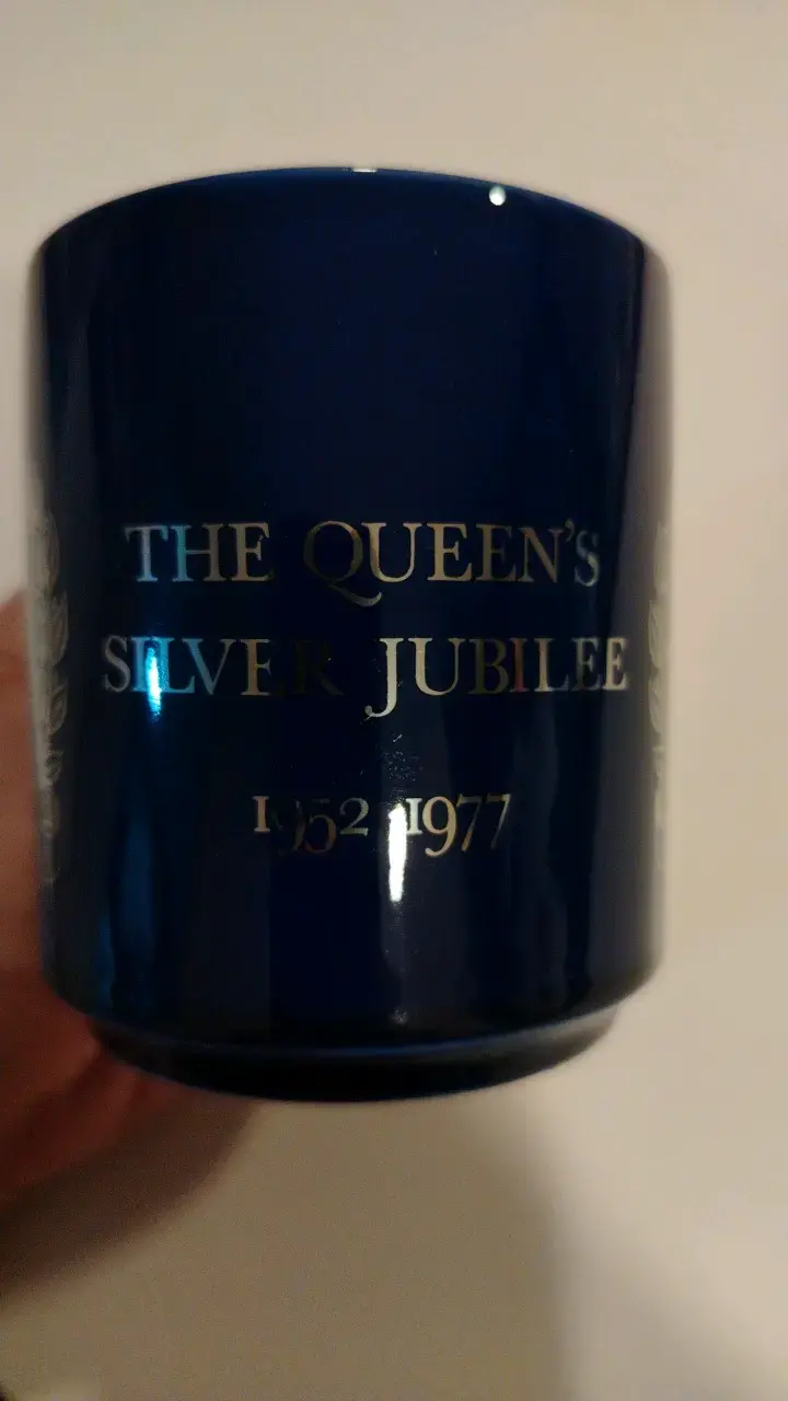 Taza conmemorativa The Queen's Silver Jubilee 1977 - 2