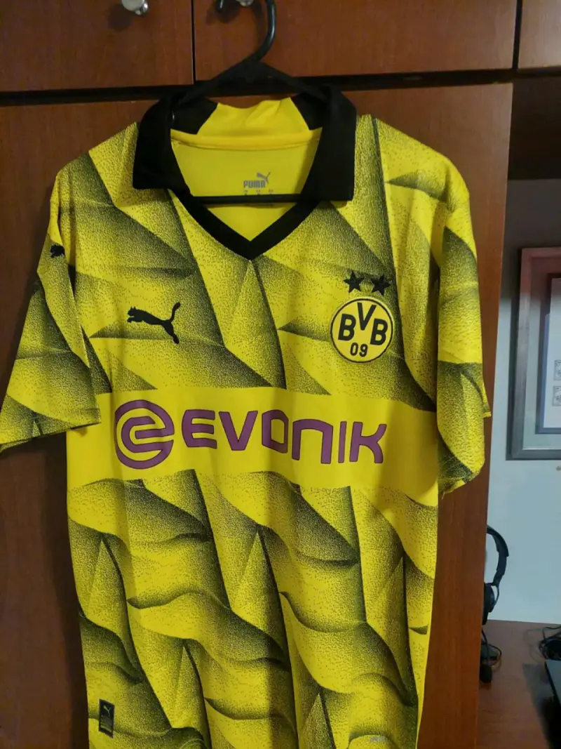 Camiseta Puma del Borussia Dortmund del 2022 - 1