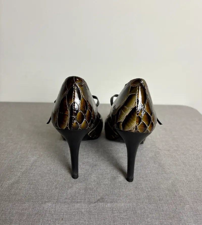 ✨ Zapatos Via Uno efecto reptil – Talla 37 chilena - 3