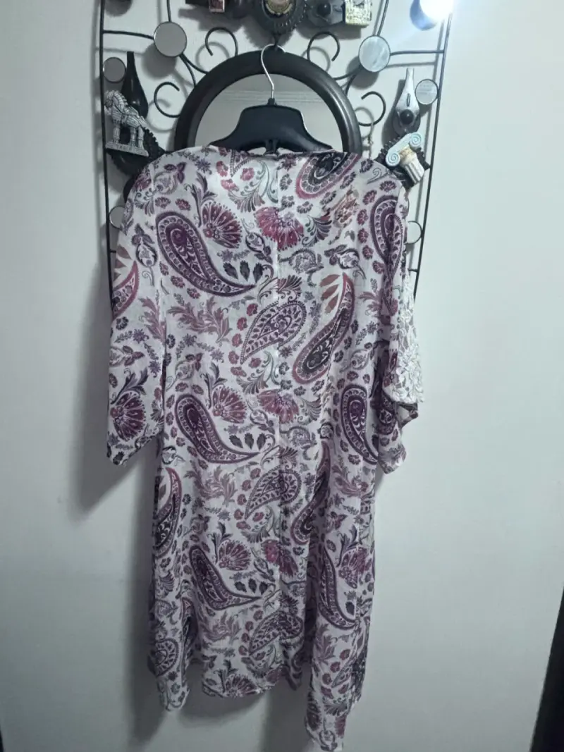 Kimono floral American Eagle con encaje - 2