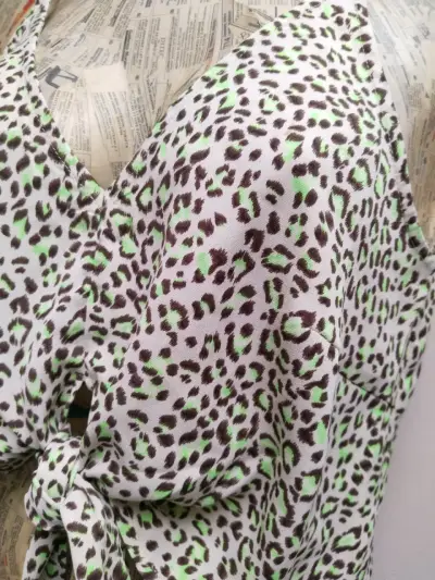 Top de tirantes con estampado animal print - miniatura 2