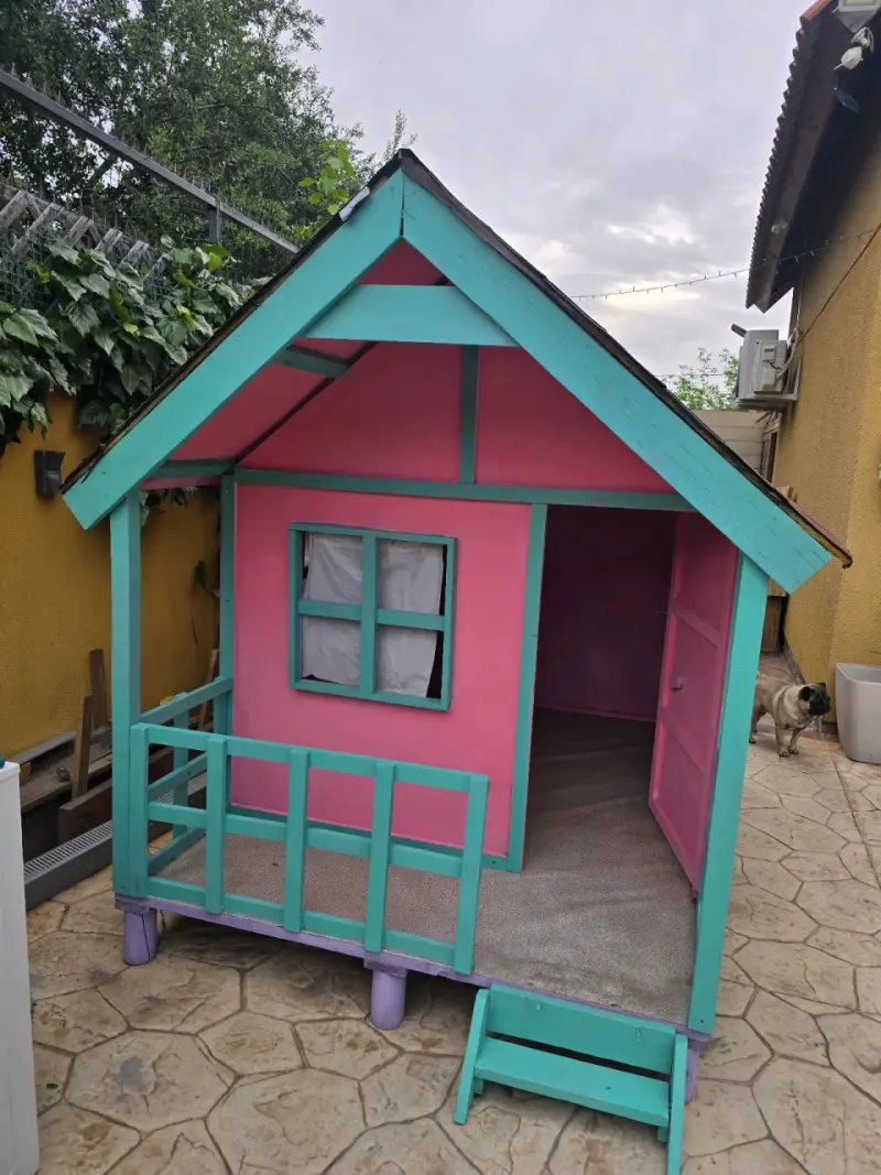 Casita de Juego Infantil de Madera Colorida - 2